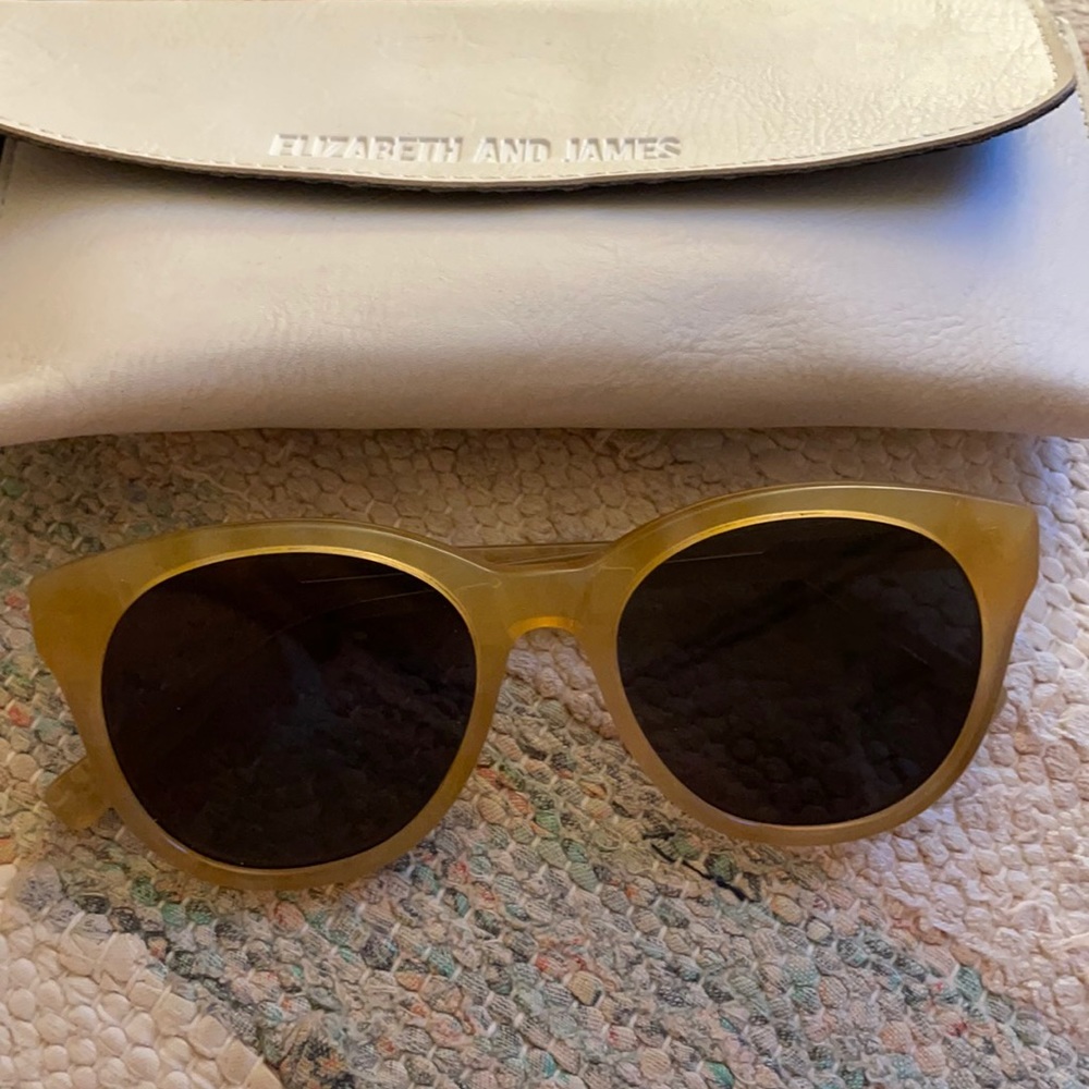 Elizabeth and James sunglasses